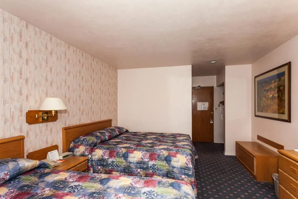 ** Hotel Howard Johnson By Wyndham Nanaimo Harbourside Canada