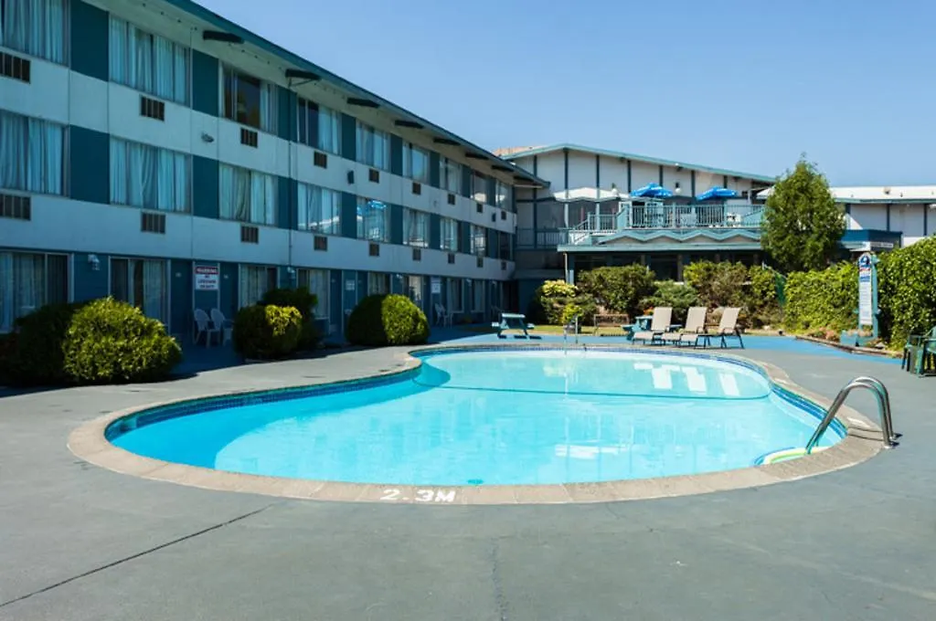 Hotel Howard Johnson By Wyndham Nanaimo Harbourside