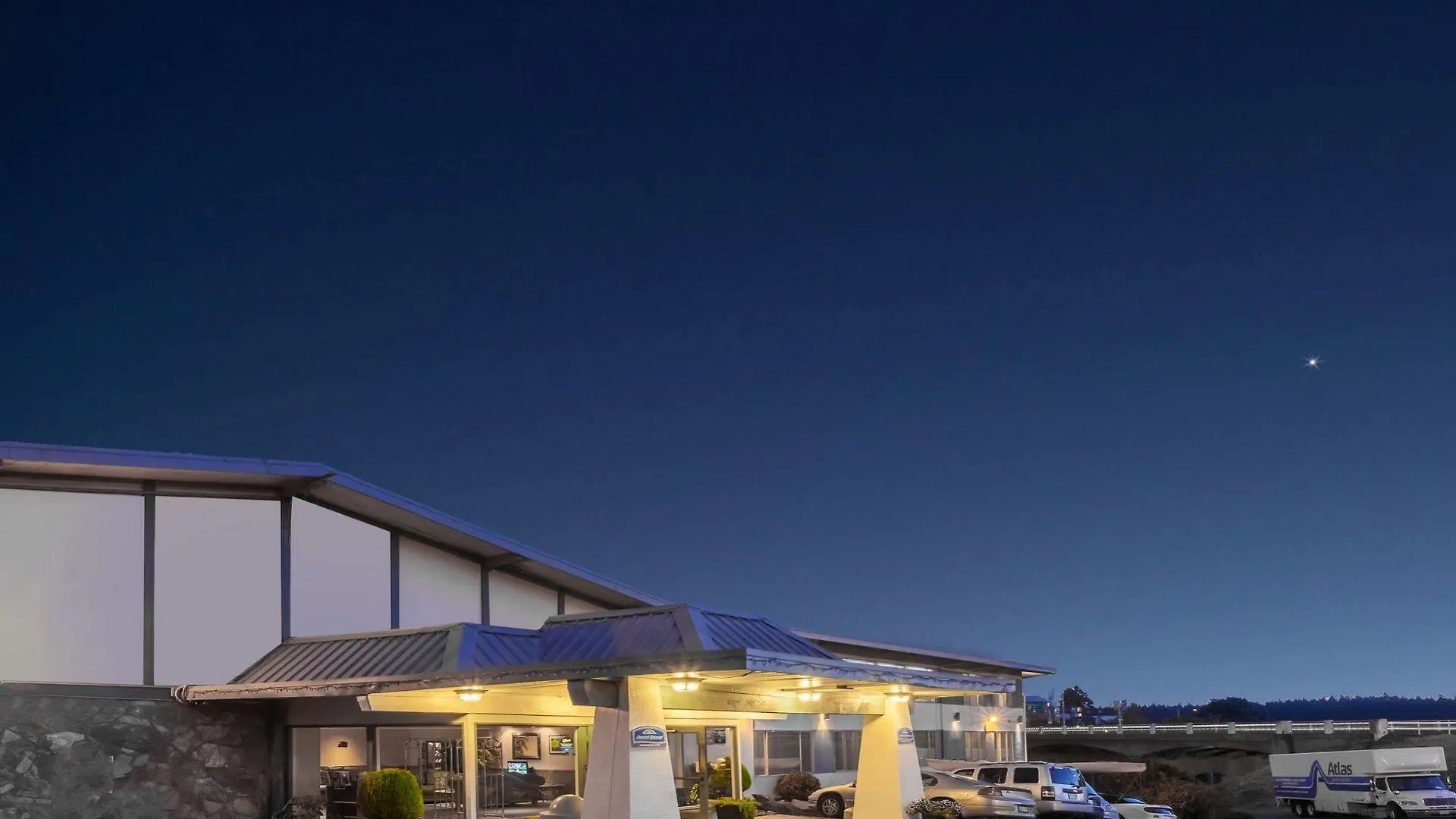 ** Hotel Howard Johnson By Wyndham Nanaimo Harbourside Canada
