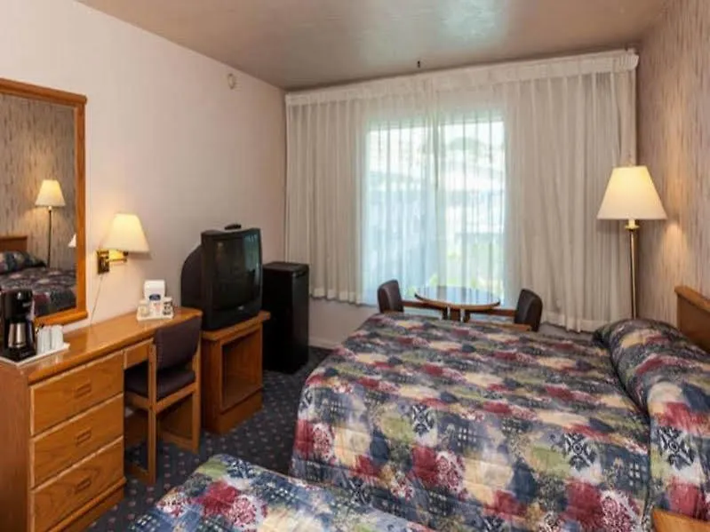 ** Hotel Howard Johnson By Wyndham Nanaimo Harbourside Canada